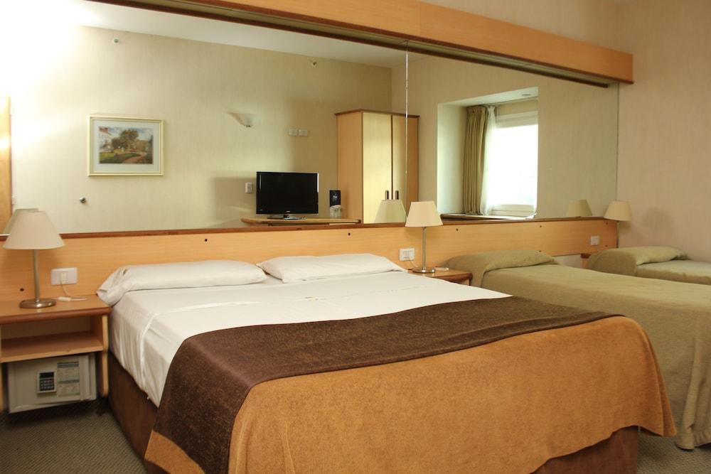 Hotel Aeroparque Inn & Suites Buenos Aires Bagian luar foto